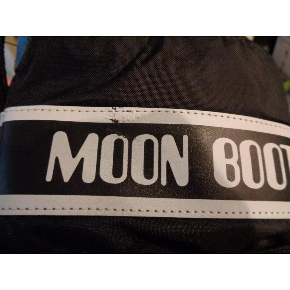 Moon Boots The Original Nylon BLACK 31/34 Child's 13.5-2.5 Snow Kid's